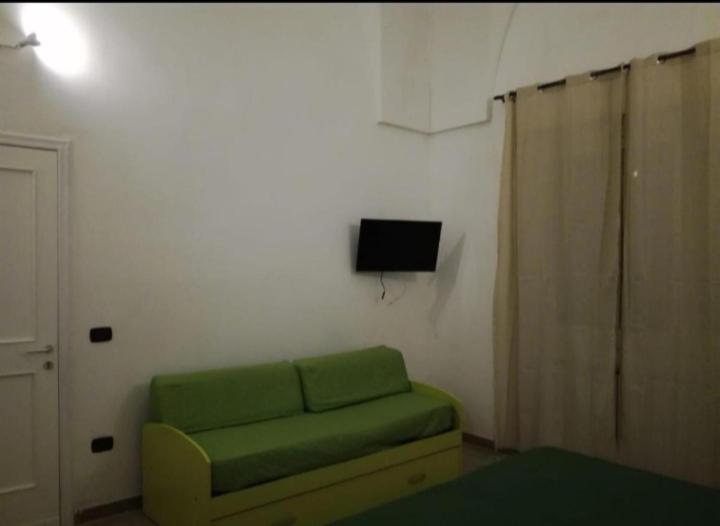 Apartamento La Casa Di Mela Leverano Habitación foto