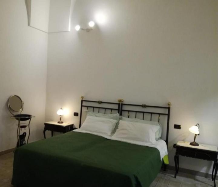 Apartamento La Casa Di Mela Leverano Habitación foto