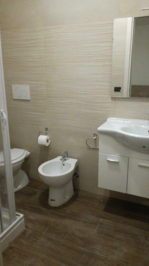 Apartamento La Casa Di Mela Leverano Habitación foto